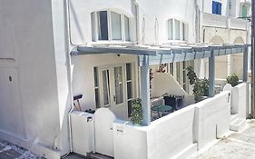 Somnium A Newly Renovated House In Kamari